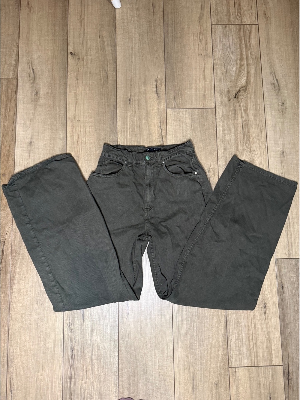 ASOS Design Women’s 26/32 Olive Green Wide Leg Baggy Jeans High Rise